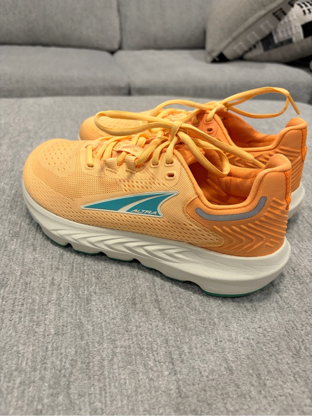 NEW ALTRA Provision 7 Women’s Size 8 Road Running Sneakers Orange/Green AL0A7R70
